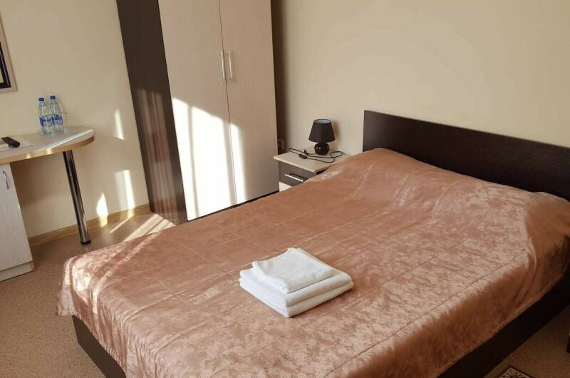 4-х местный «Полулюкс» (2+2)