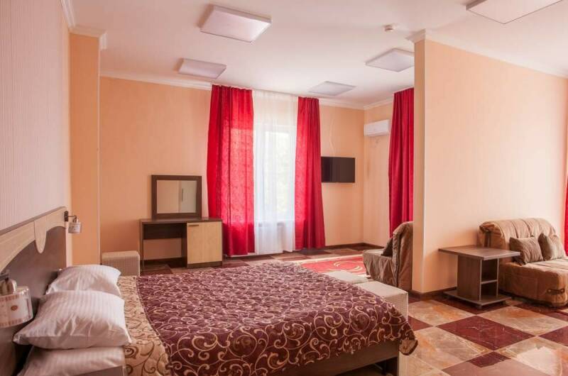 2-х местный «Полулюкс» с 2 доп. местами