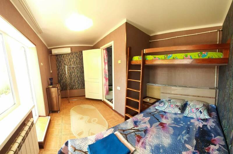 Трехместный номер «Пристройка»