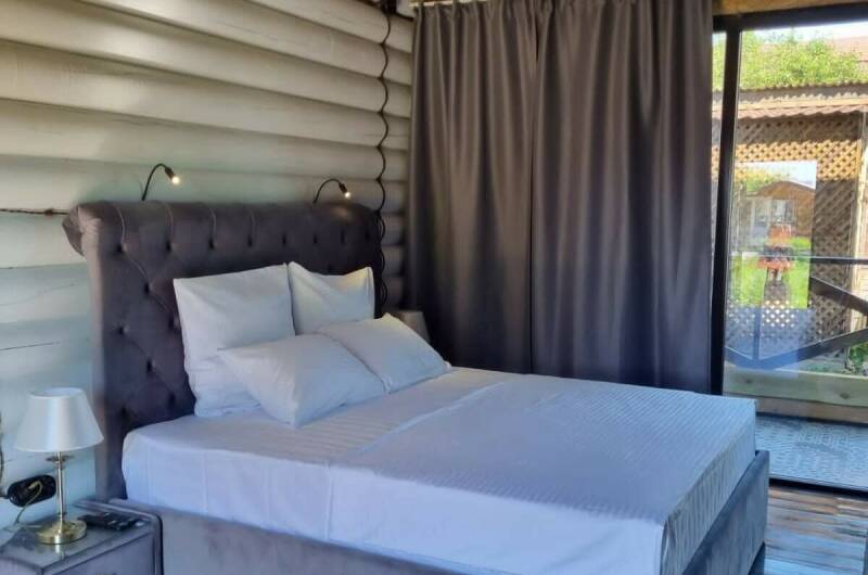 Студия в срубе с террасой, Скандинавия"