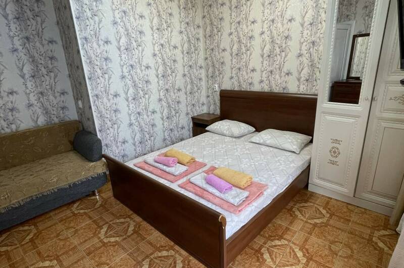 Студия с кухней