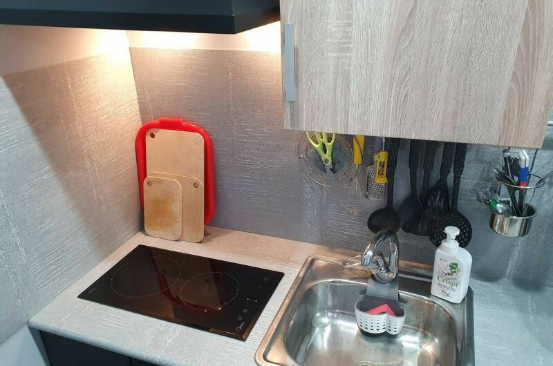 Квартира-студия с кухней, четыре спальных места