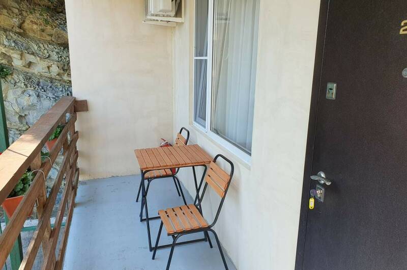 Квартира-студия с кухней, четыре спальных места