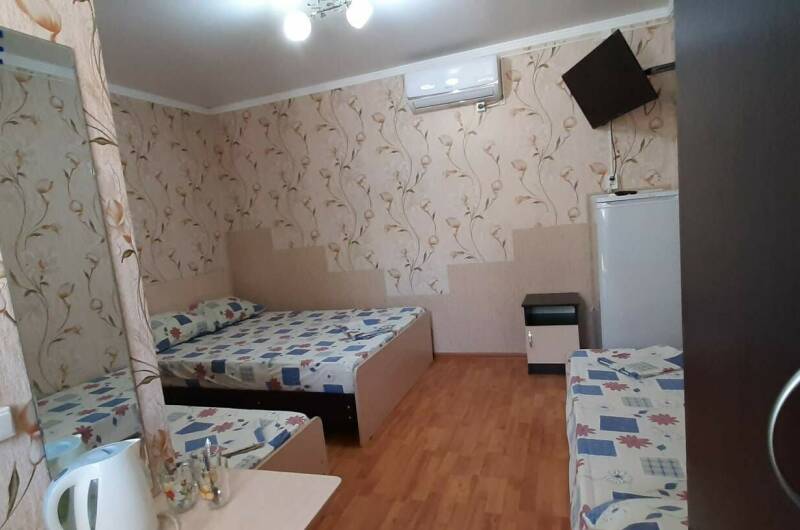 Номер «Люкс» 4-х местный