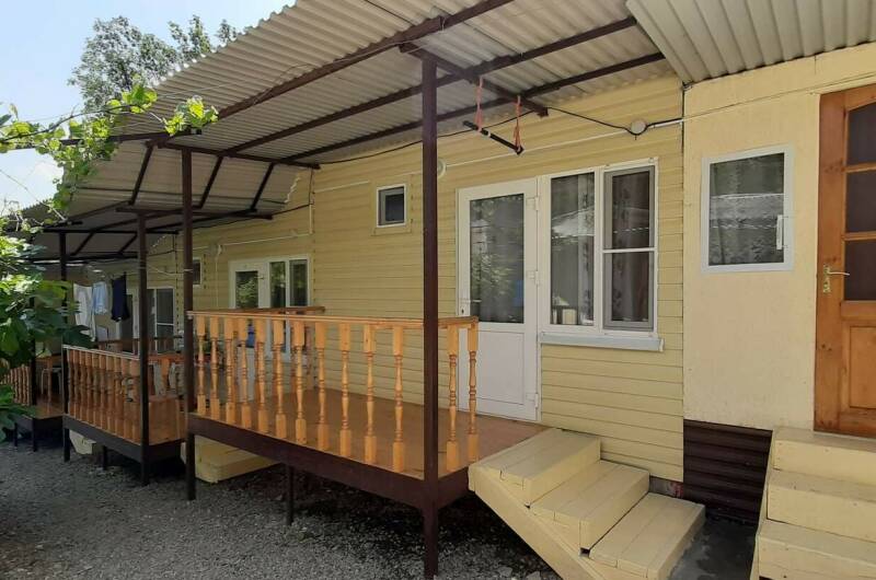 Номер «Люкс» 4-х местный