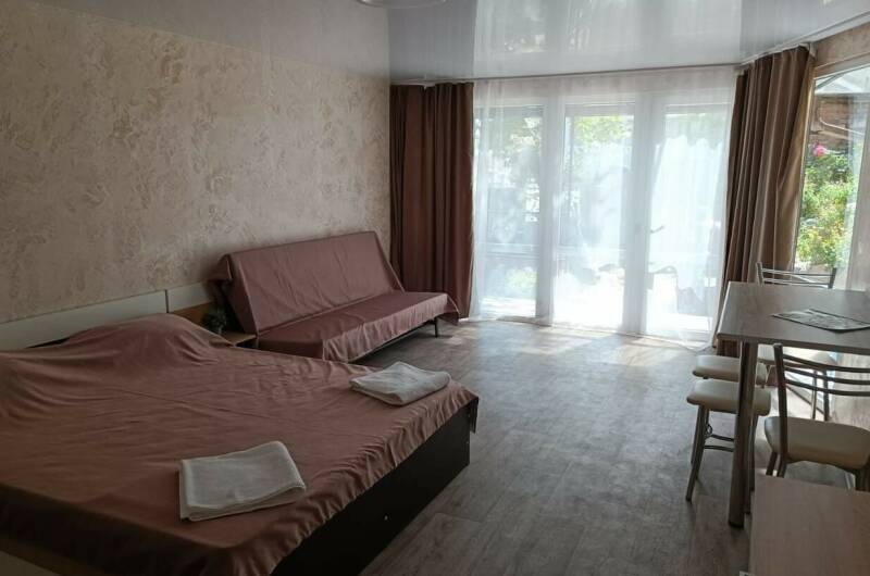 8 бежевый, карта мира