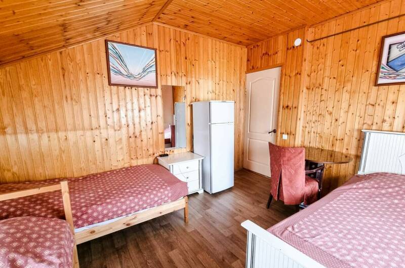 Большая четырёхместная комната «Семейная» № 6