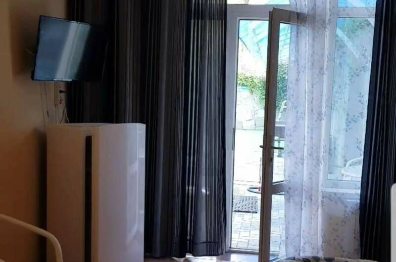 Трехместный