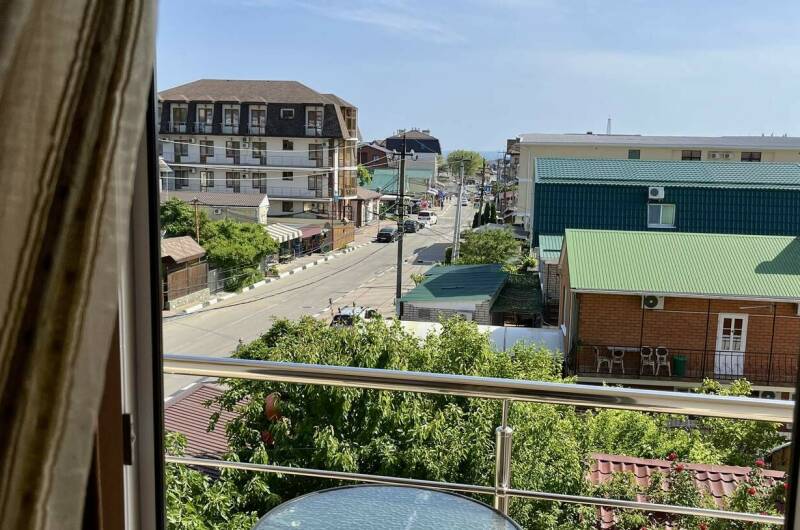 Четырехместный «Стандарт» с балконом