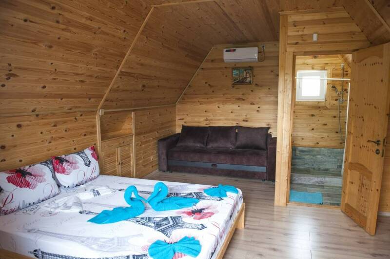 ДОМ ПОД -КЛЮЧ с бассейном на 8 гостей