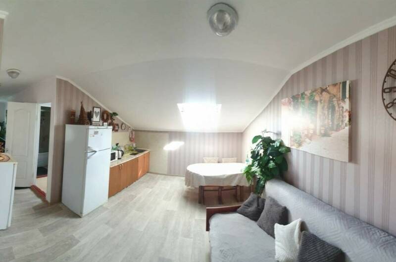 3хместный, душ и туалет на этаже