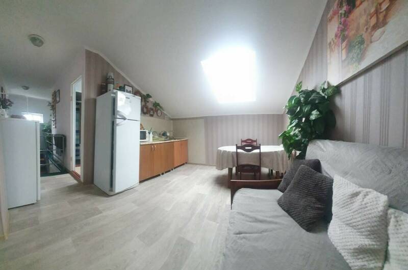 3хместный, душ и туалет на этаже