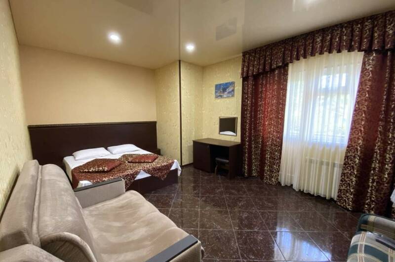 Трёхместный номер