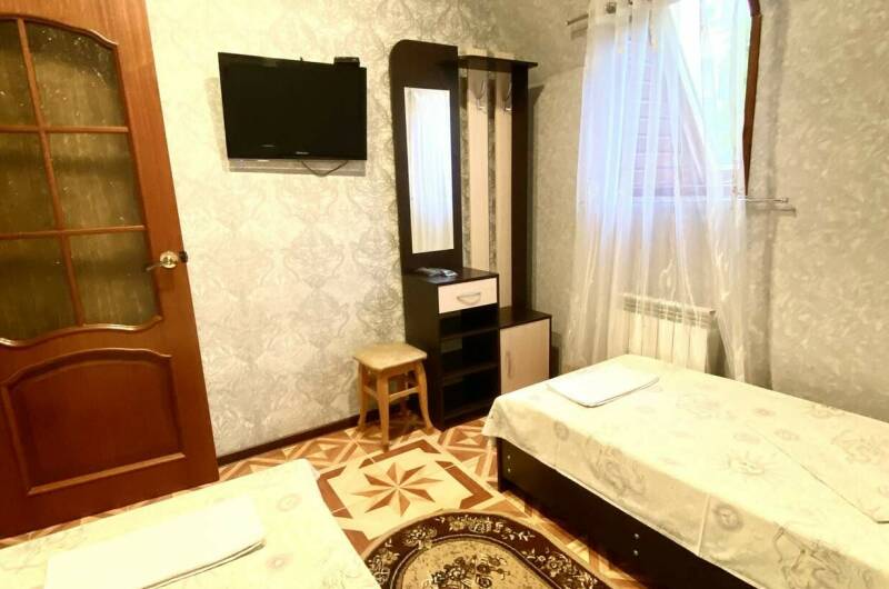 Четырёхместный номер или двухкомнатный номер