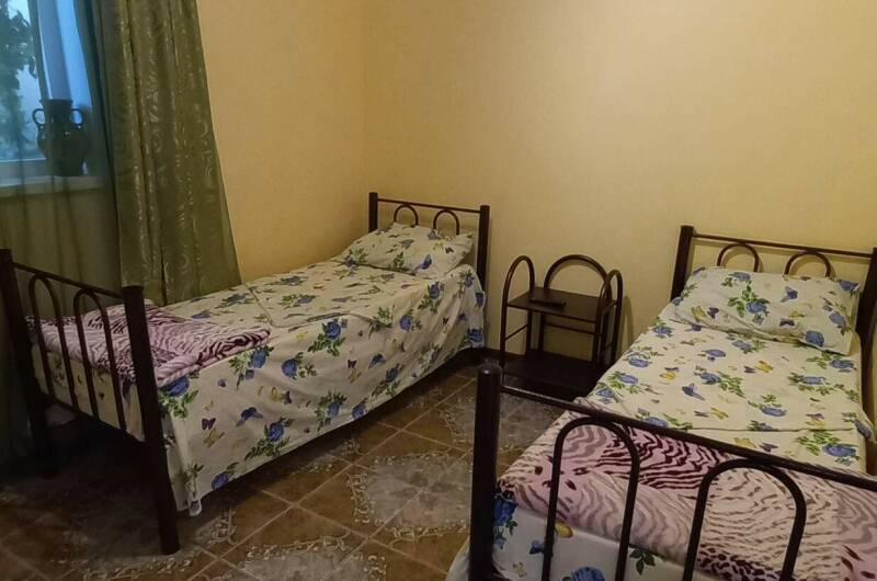 Двухкомнатный с кухней (1 этаж)