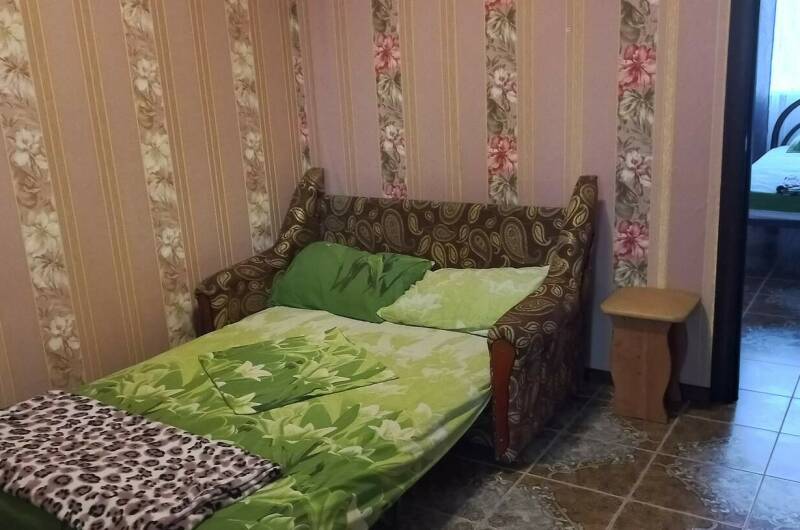 Двухкомнатный пятиместный с кухней