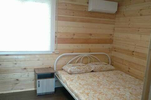 Деревянный домик на 4 человека