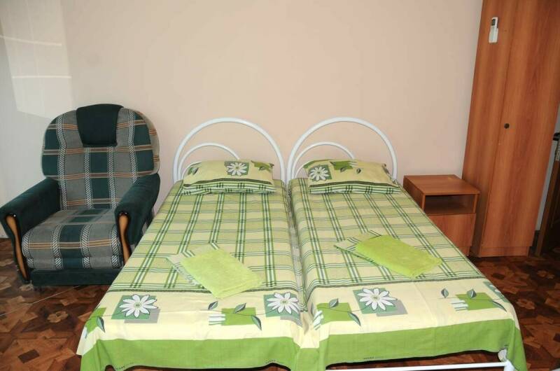 2-х местный номер на этаже с двумя кроватями