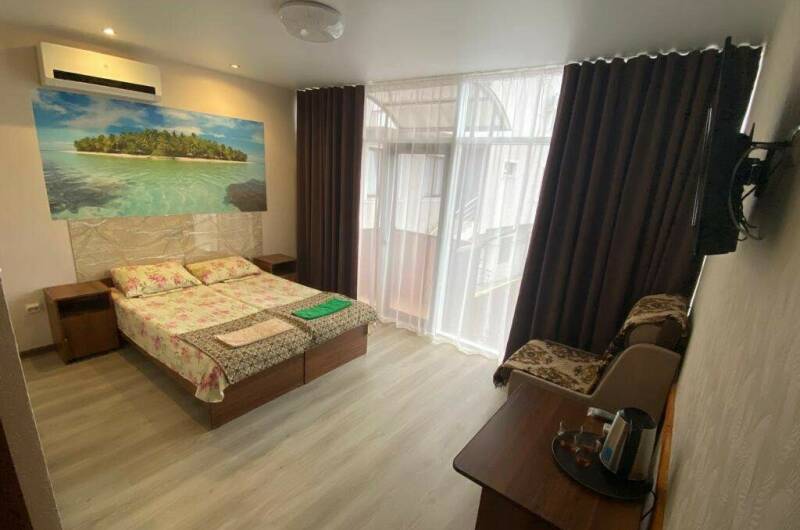 2х местный «Полу-люкс» с удобствами и балконом