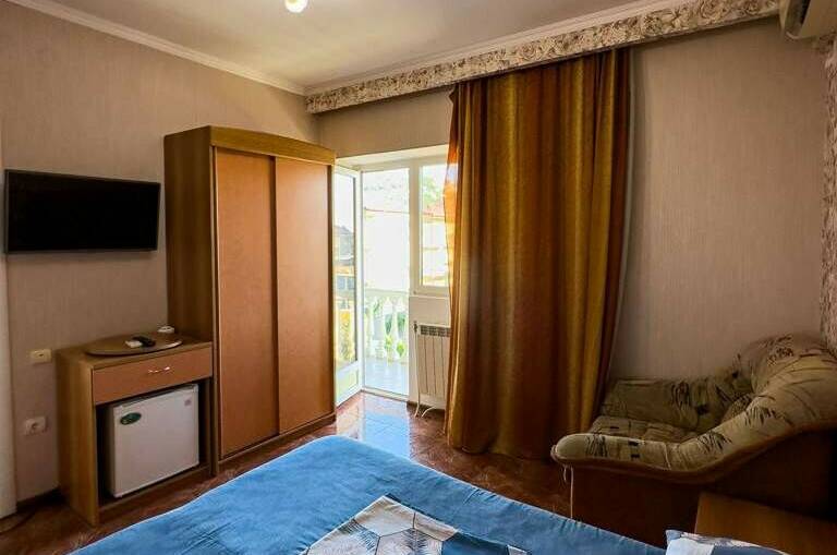 Четырехместный номер с двумя отдельными комнатами