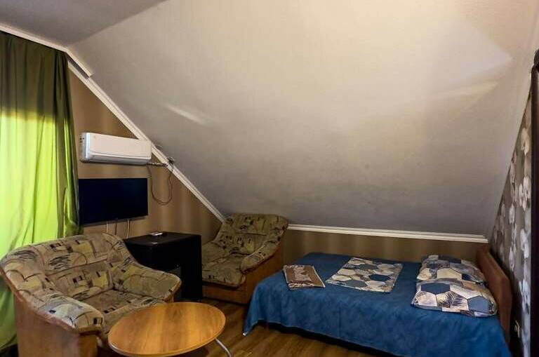 Семейный номер с двумя отдельными комнатами