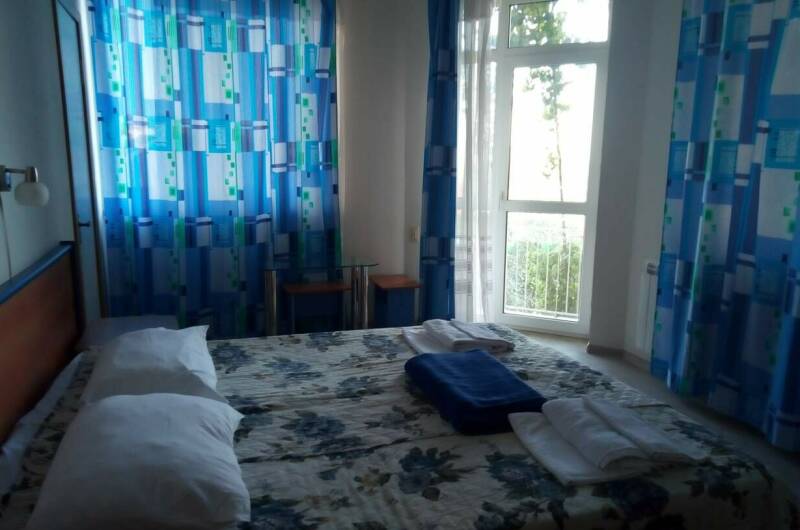 Трехместный номер с удобствами