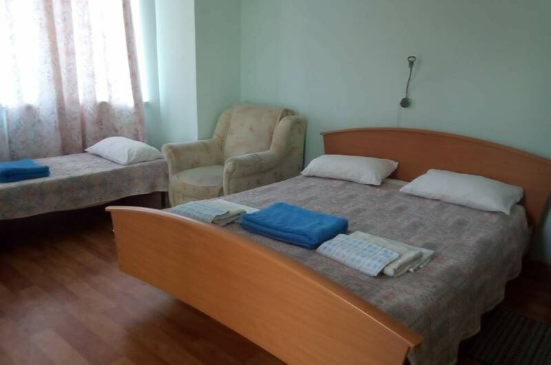 Трехместный номер с удобствами