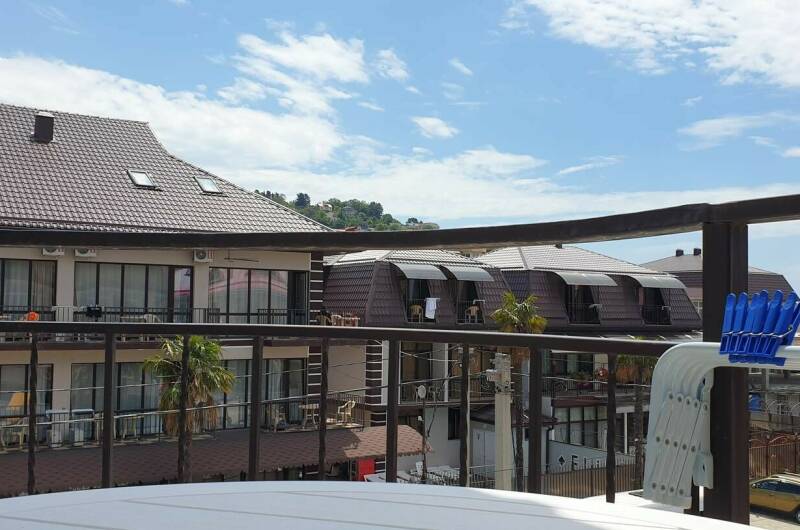 Улучшенный 2−3 местный номер (2−3 этаж)