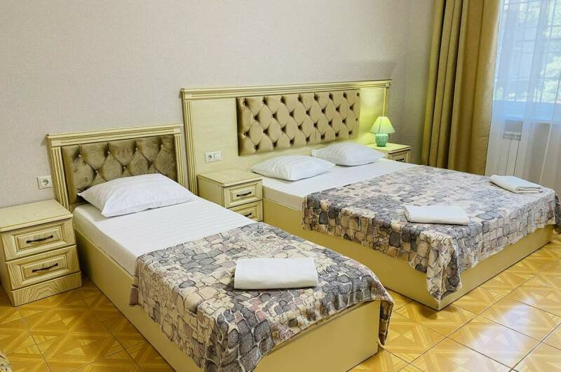 Трёхместный номер комфорт без балкона