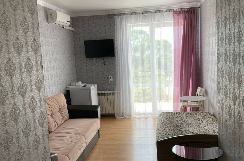 Номер «Three»