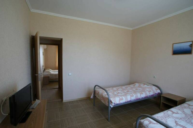 4-х местный «Полулюкс» с дополнительным местом