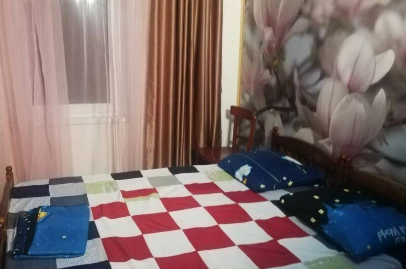 Двухкомнатный номер с отдельным входом и кухней