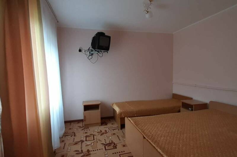 Номер «Стандарт» 2-комнатный 3-х местный