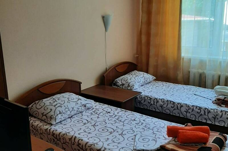 Семейный двухкомнатный номер