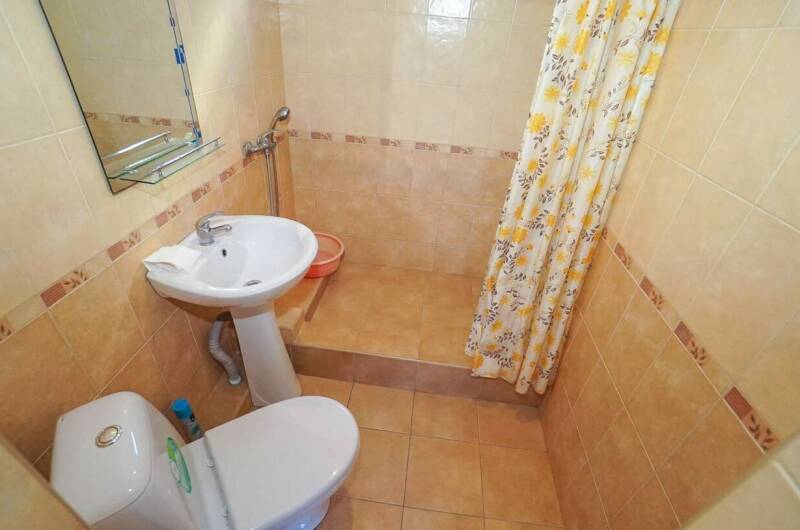 3-х местный с доп. креслом номер с удобствами № 4