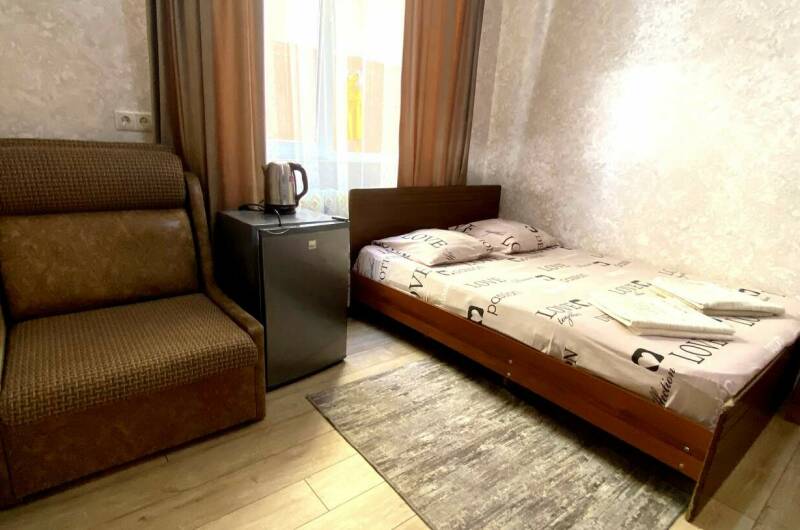 3-х местный с доп. креслом номер с удобствами № 10