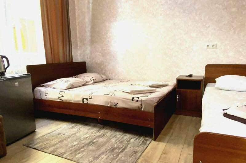 3-х местный с доп. креслом номер с удобствами № 10