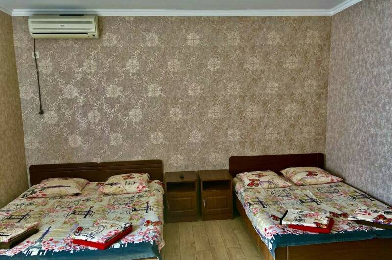 4-х местный с доп. креслом номер № 1, с кухней