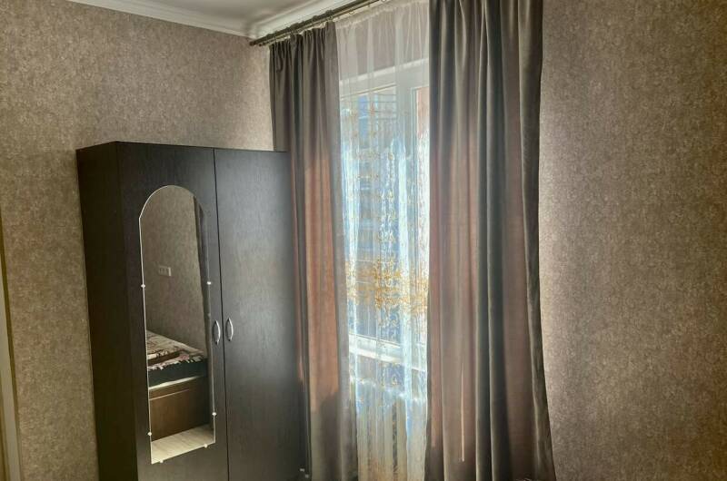 4-х местный с доп. креслом номер № 1, с кухней