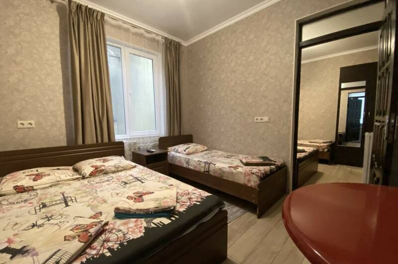 6 местный номер с удобствами № 2