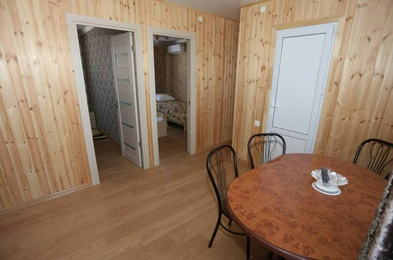 4-х местный 2-х комнатный номер (2 этаж)