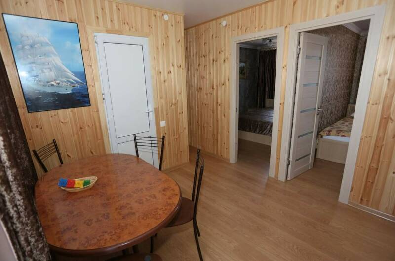 4-х местный 2-х комнатный номер (2 этаж)