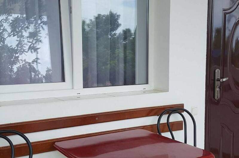 №-2 Эконом, с видом на море