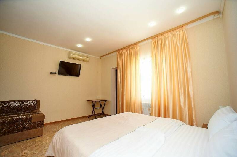 №-5 Стандарт, 2 этаж с видом на море