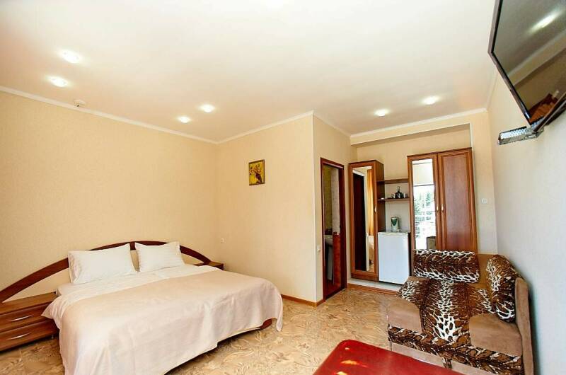 №-5 Стандарт, 2 этаж с видом на море