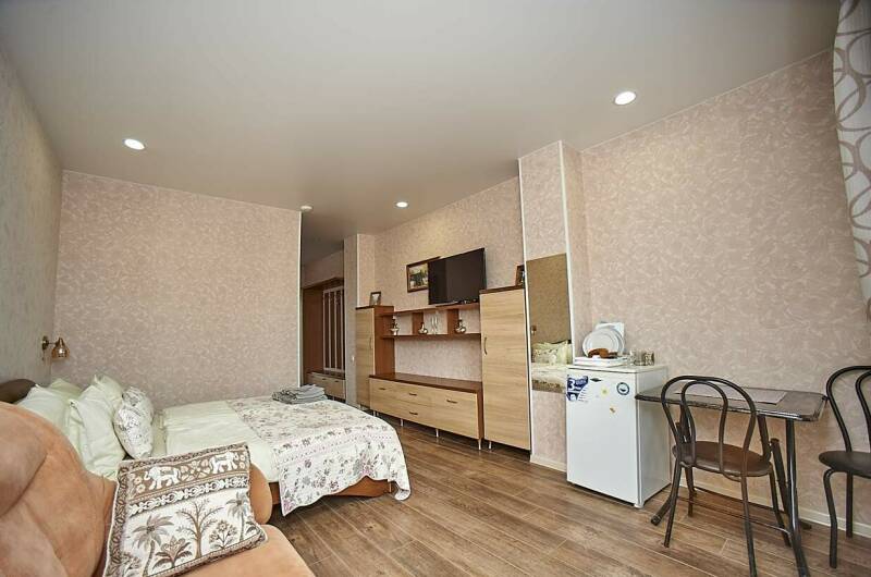 №-6 Полулюкс, 2 этаж с видом на море