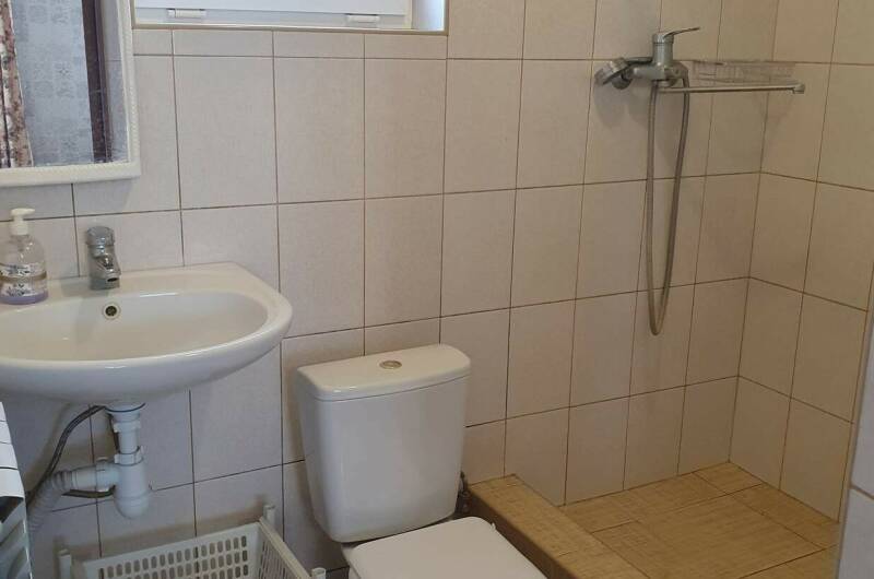 3-х местная «Студия» (№ 2) с доп. местом