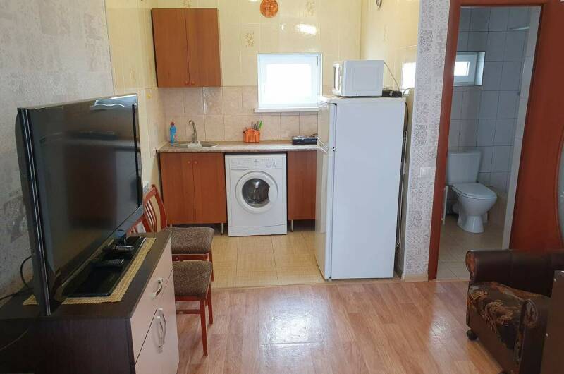 3-х местная «Студия» (№ 2) с доп. местом