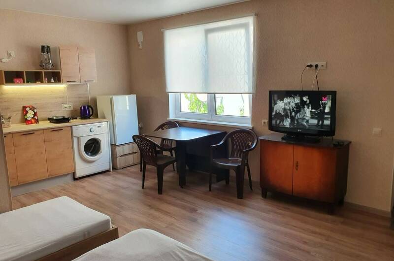 Студия номер 4