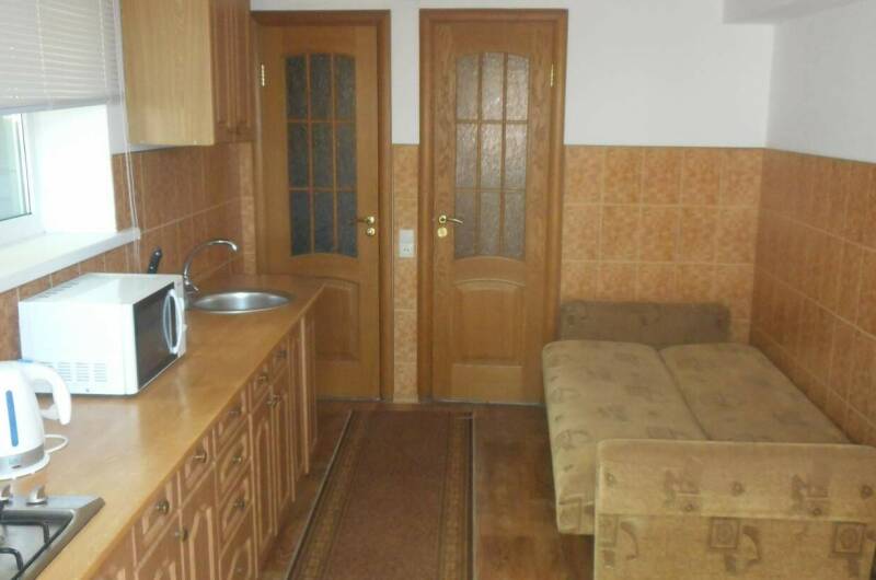 Домик с террасой